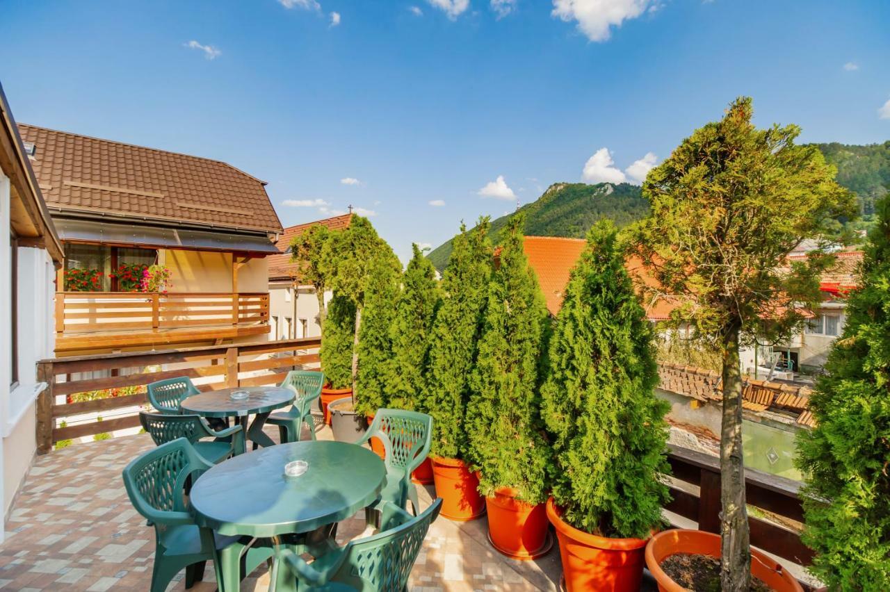 Casa Ivett Apartment Brașov Exterior foto